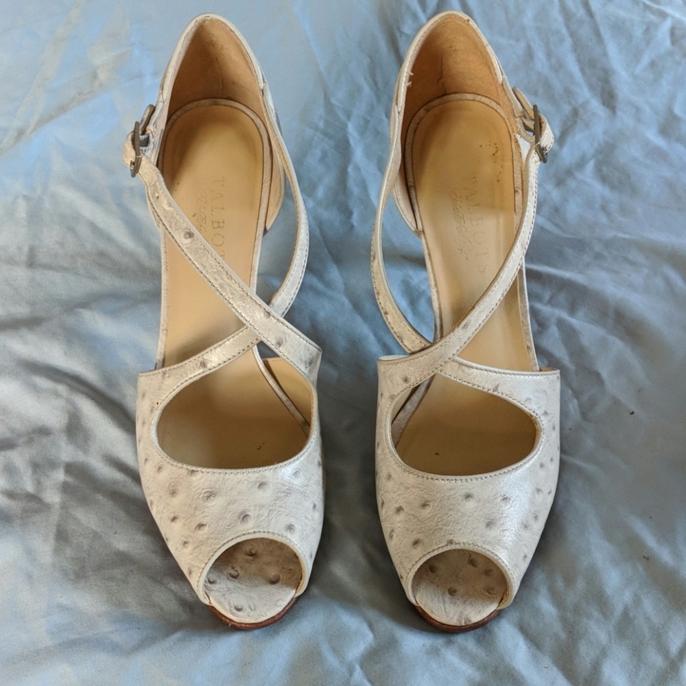 Peep toe heels
